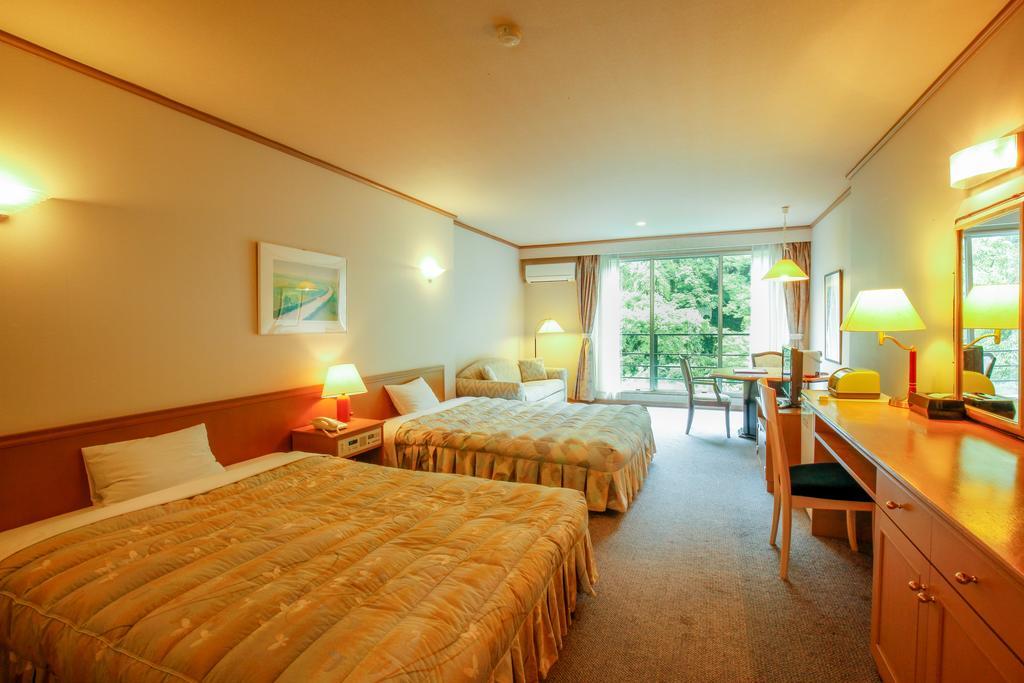 Select Grand Kagayamanaka Kaga (Ishikawa) Quarto foto